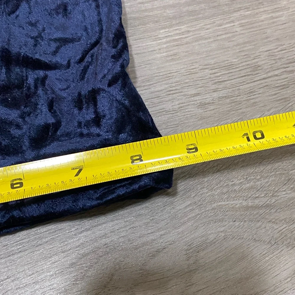 CITIZENS OF HUMANITY isola cropped boot velvet pant in navy velvet 29 - Picture 10 of 11